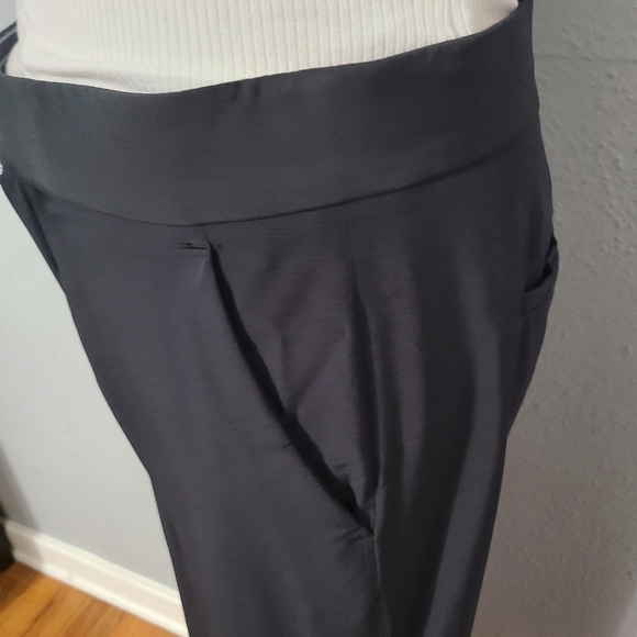 Athleta Tribeca Crop Pants‎ Black size 6 - Picture 3 of 16
